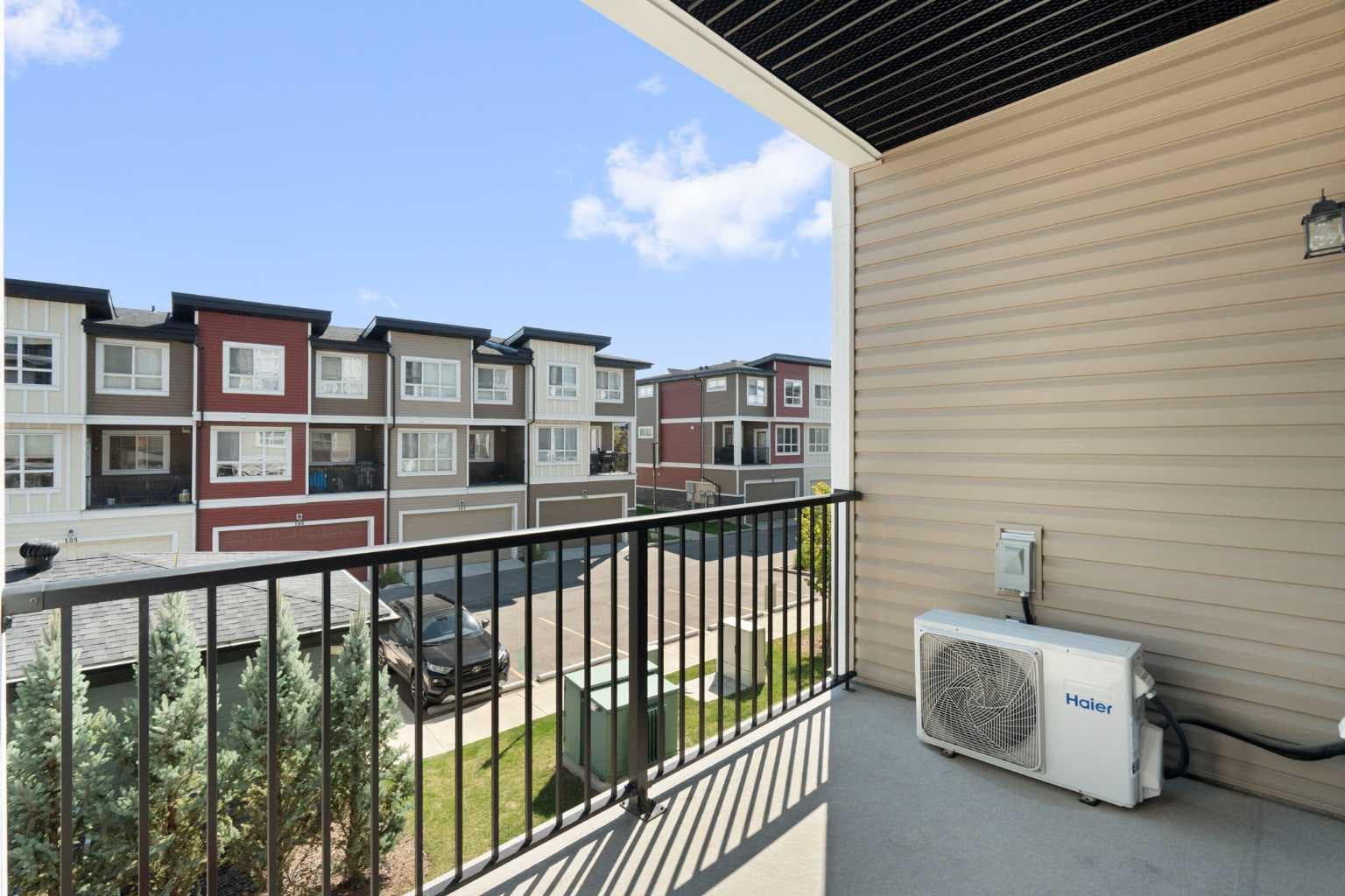 209, 25 Walgrove Walk SE