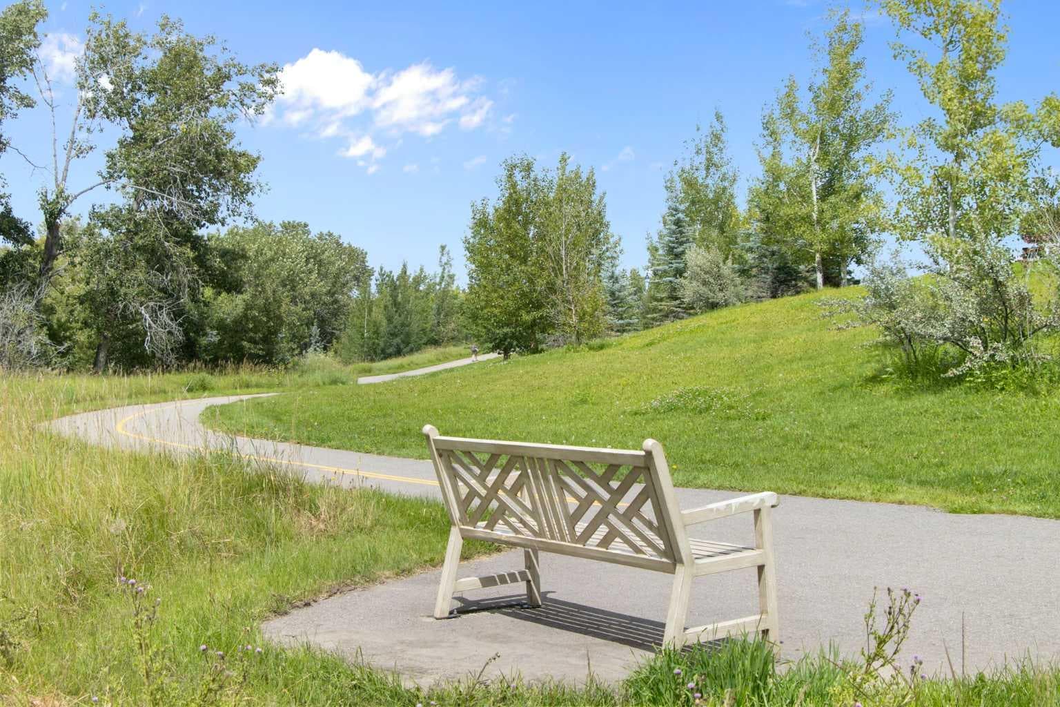 209, 25 Walgrove Walk SE
