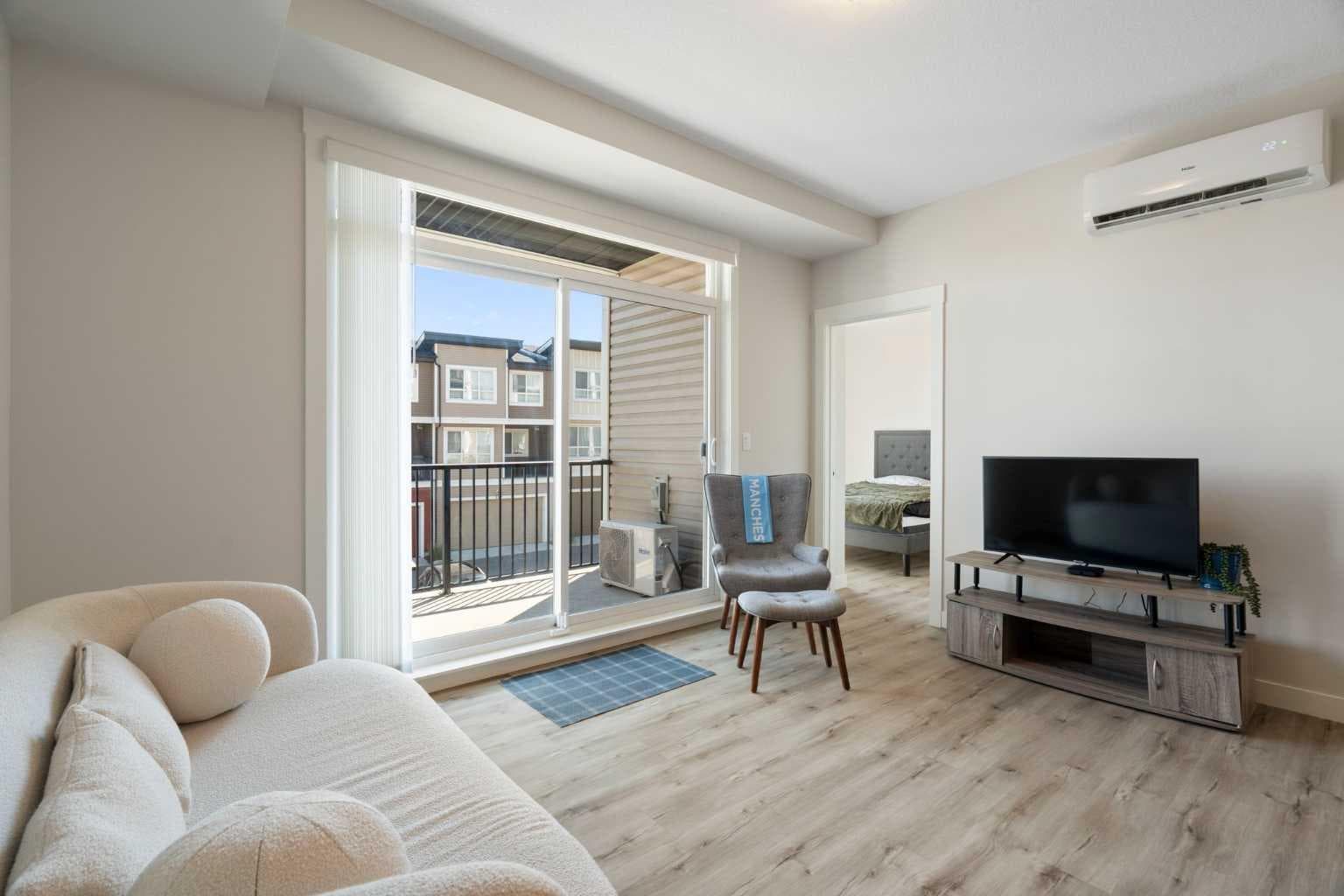 209, 25 Walgrove Walk SE