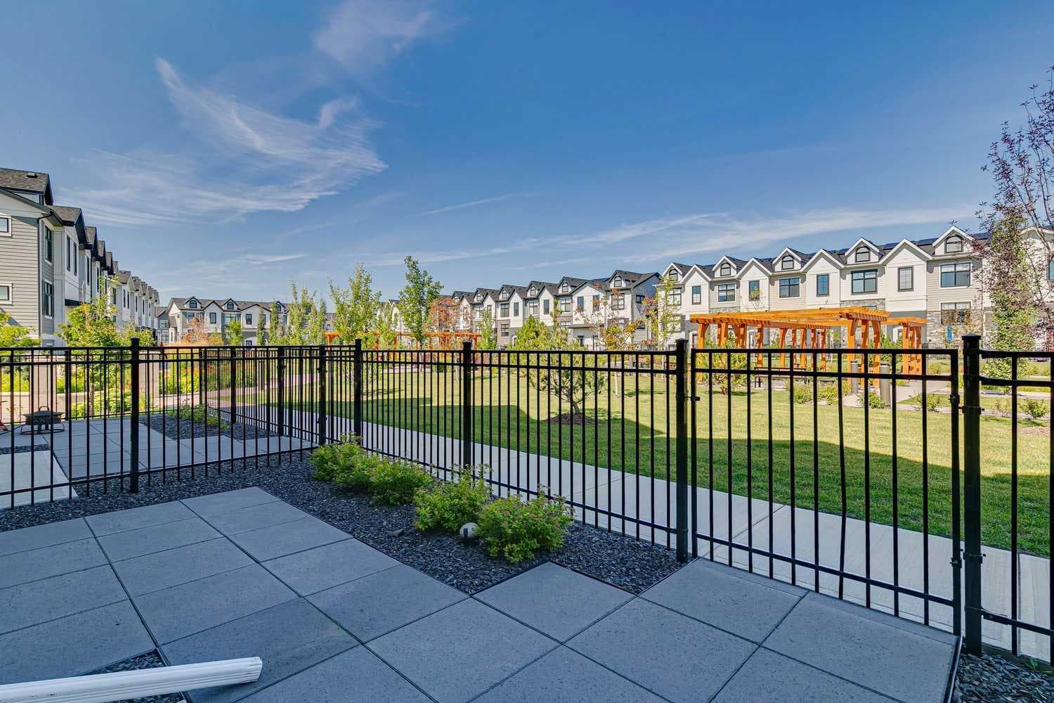 46 Les Jardins Park SE