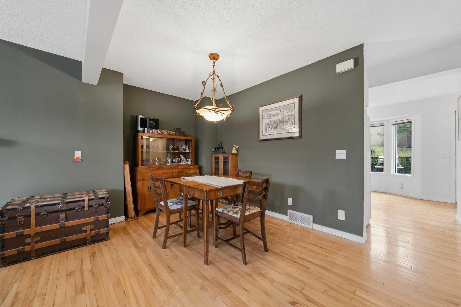 68 Patina Point SW