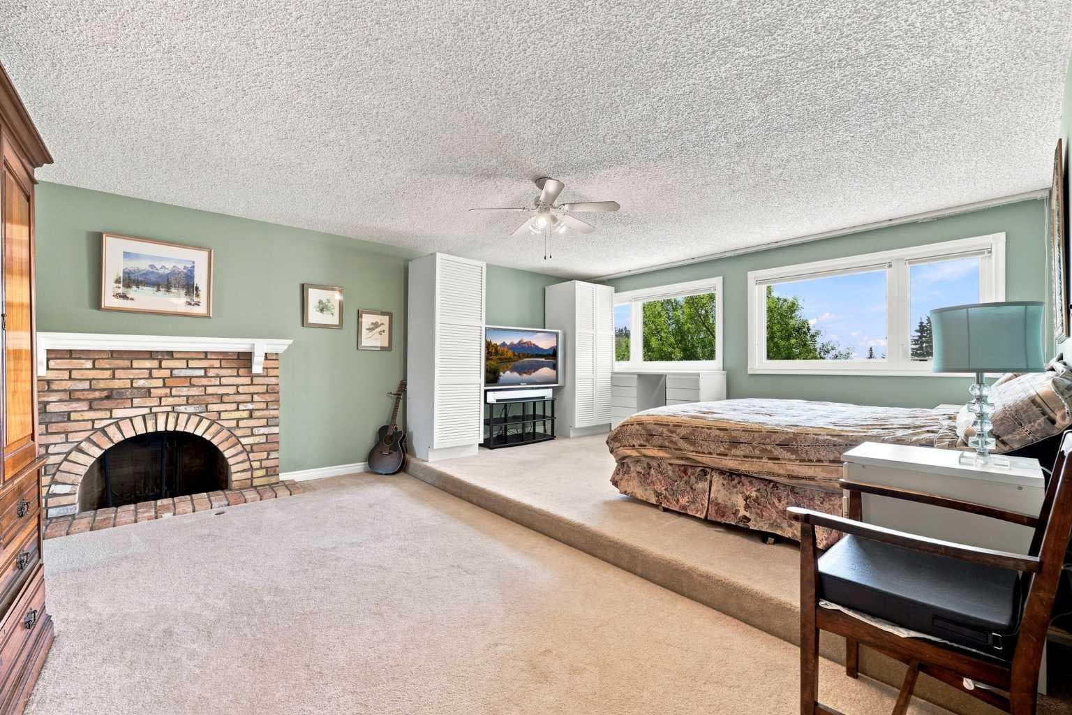 952 Edgemont Road NW