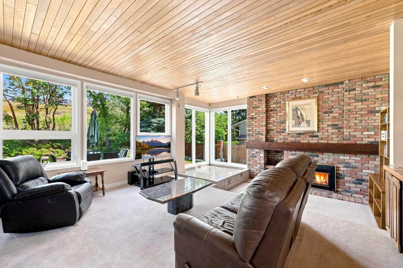 952 Edgemont Road NW