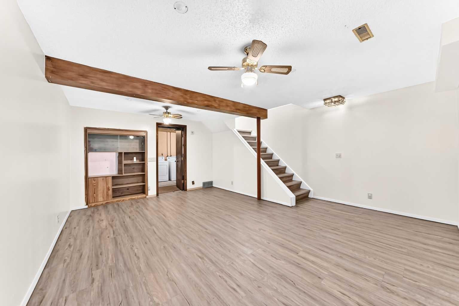 312 Falton Drive NE