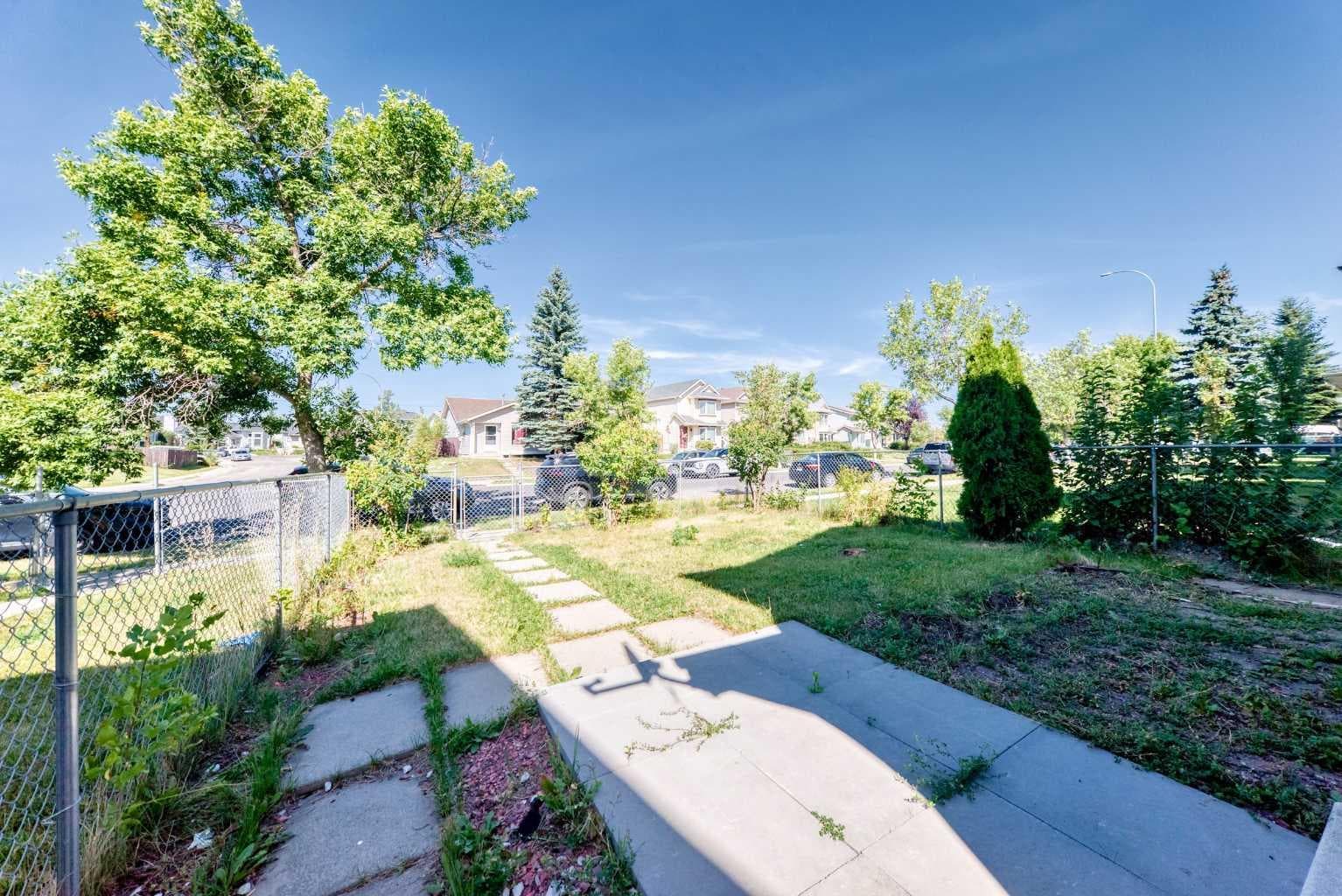 312 Falton Drive NE
