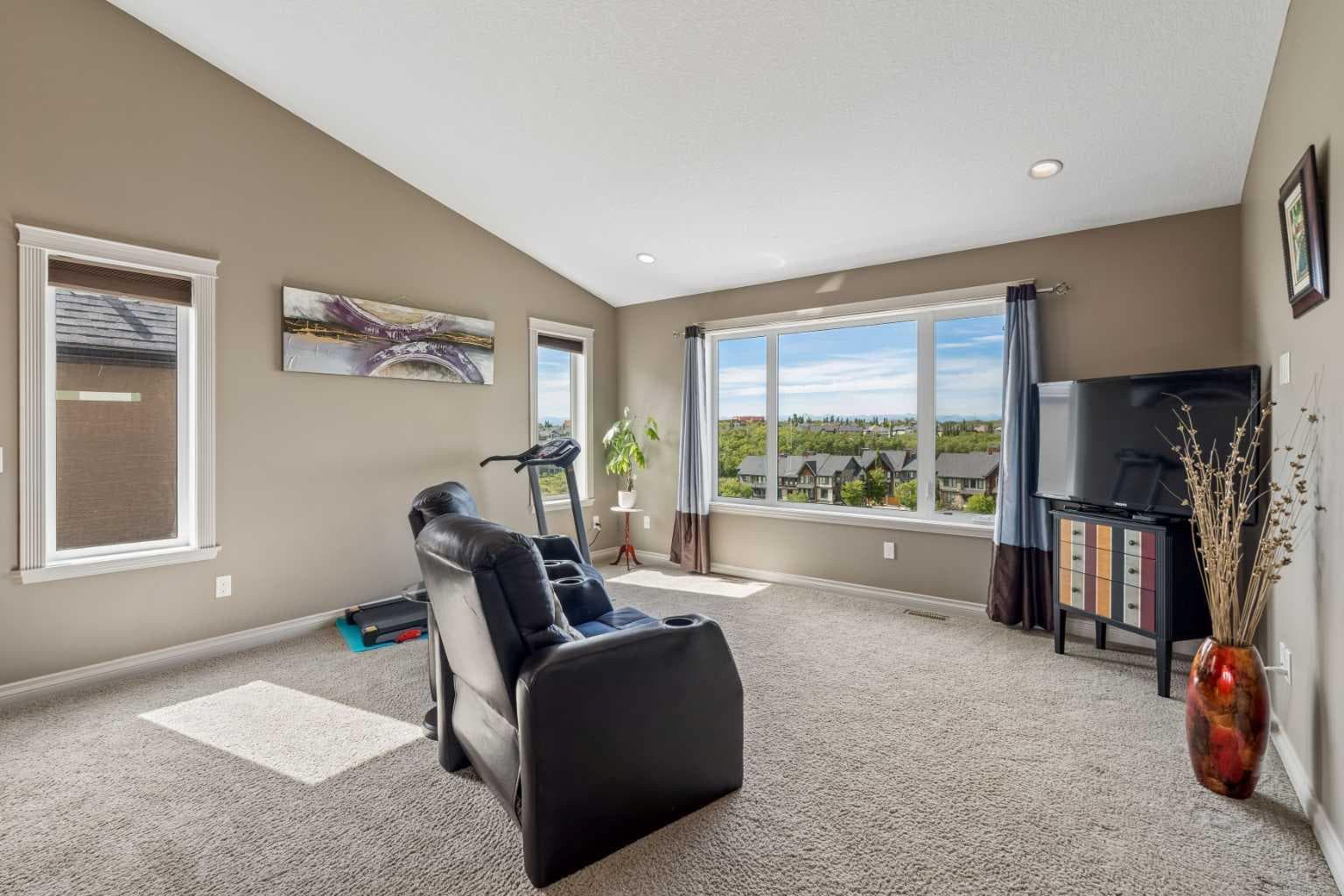 132 Aspenshire Drive SW