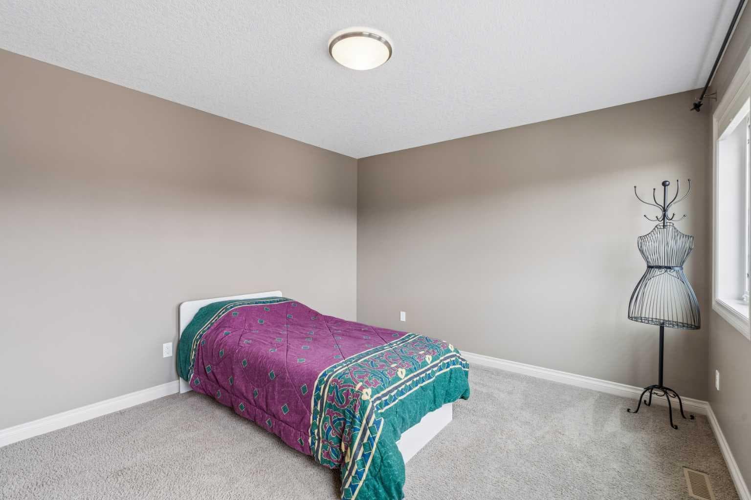 132 Aspenshire Drive SW