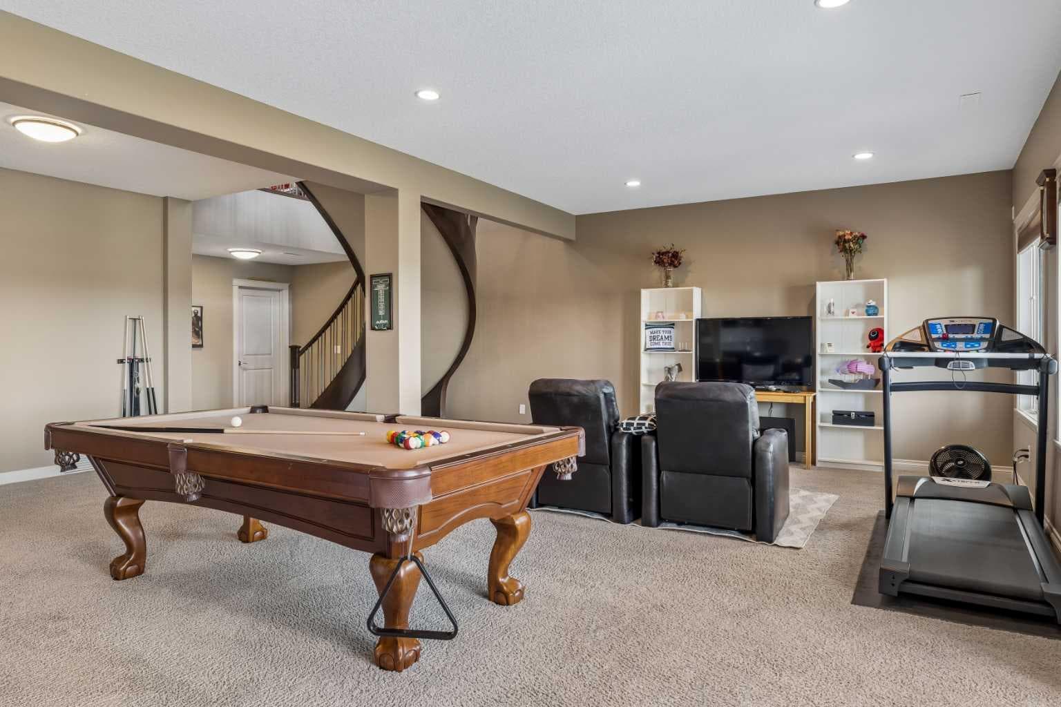 132 Aspenshire Drive SW