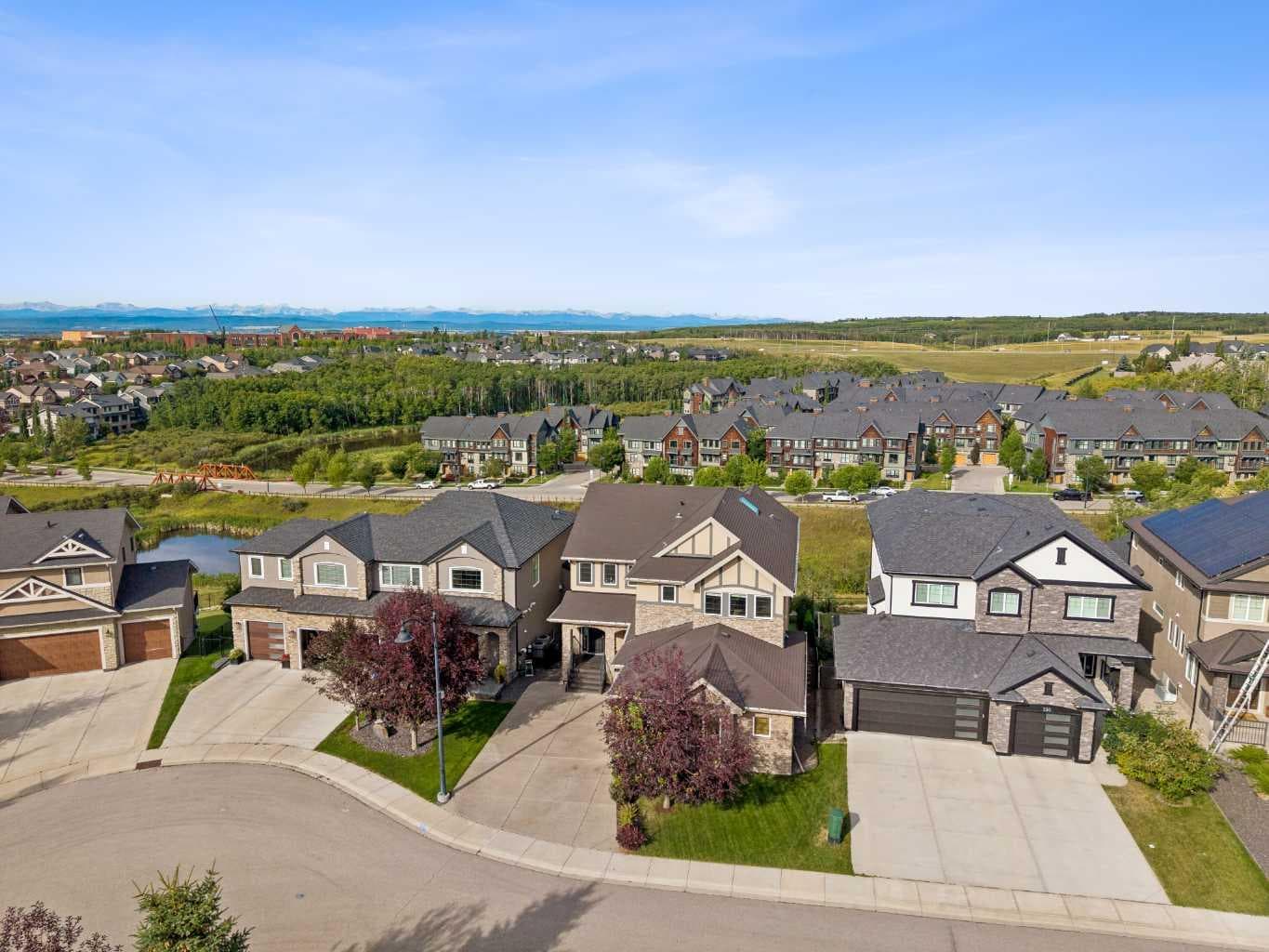 132 Aspenshire Drive SW