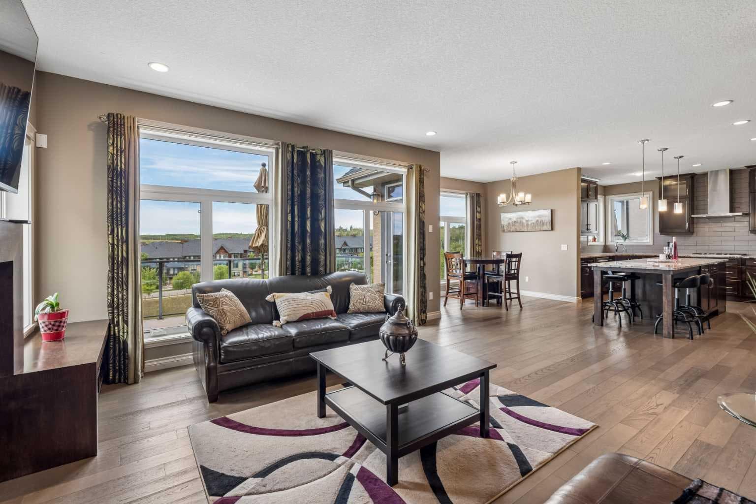 132 Aspenshire Drive SW
