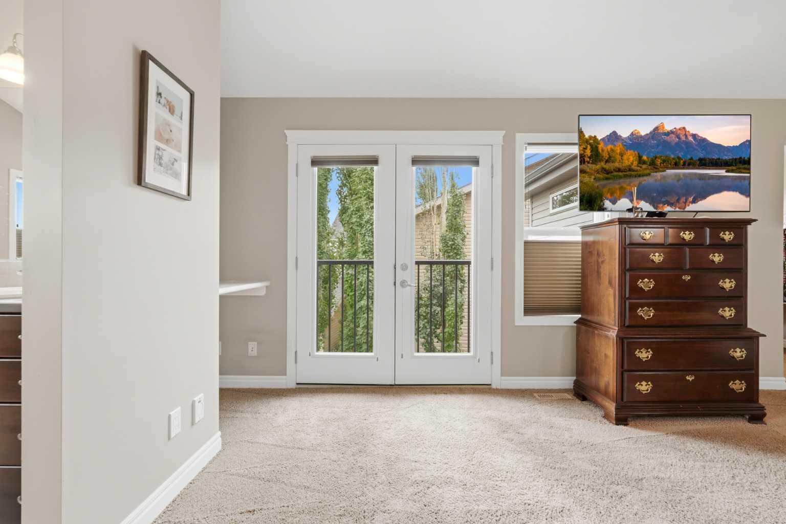 177 Cranarch Place SE