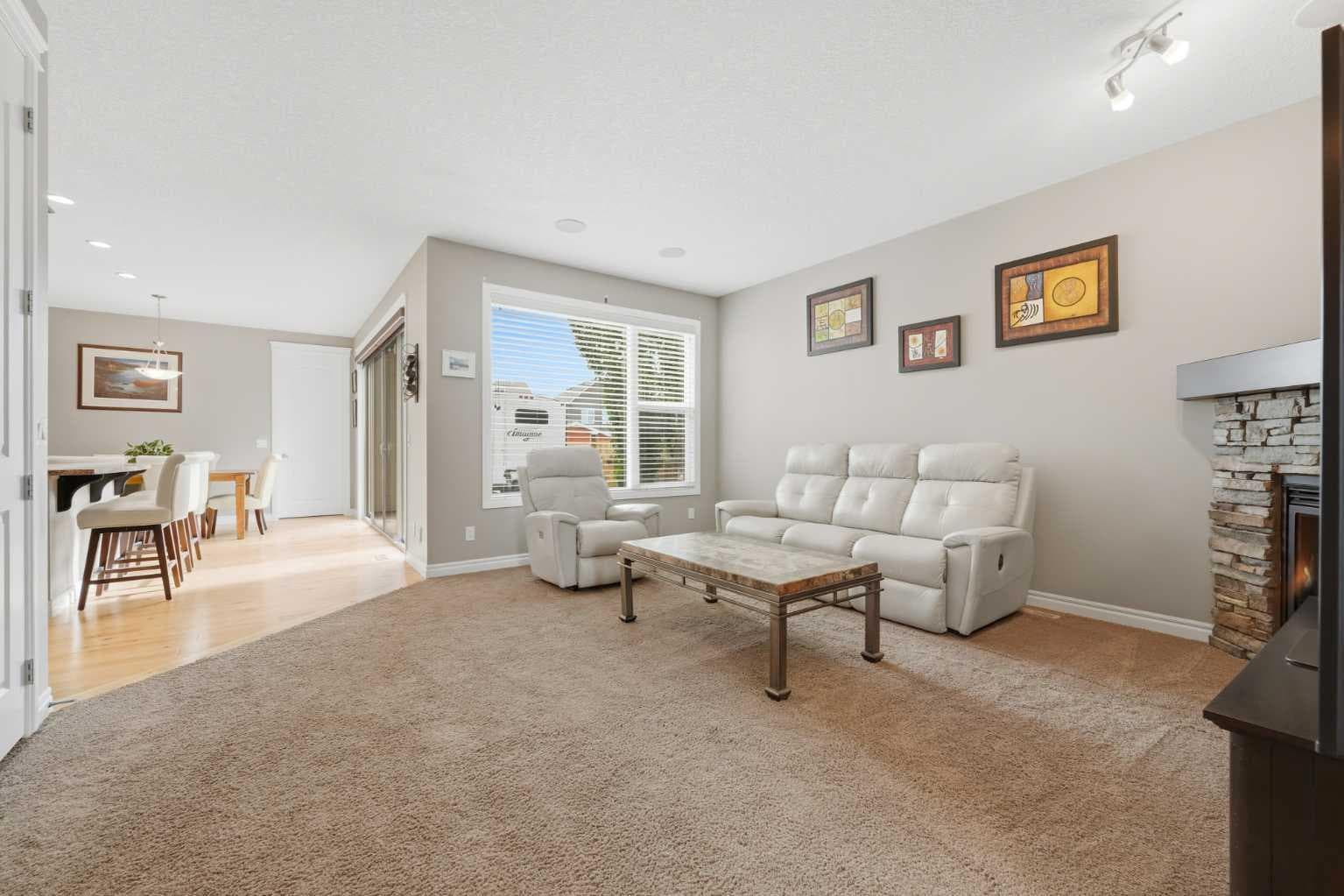 177 Cranarch Place SE