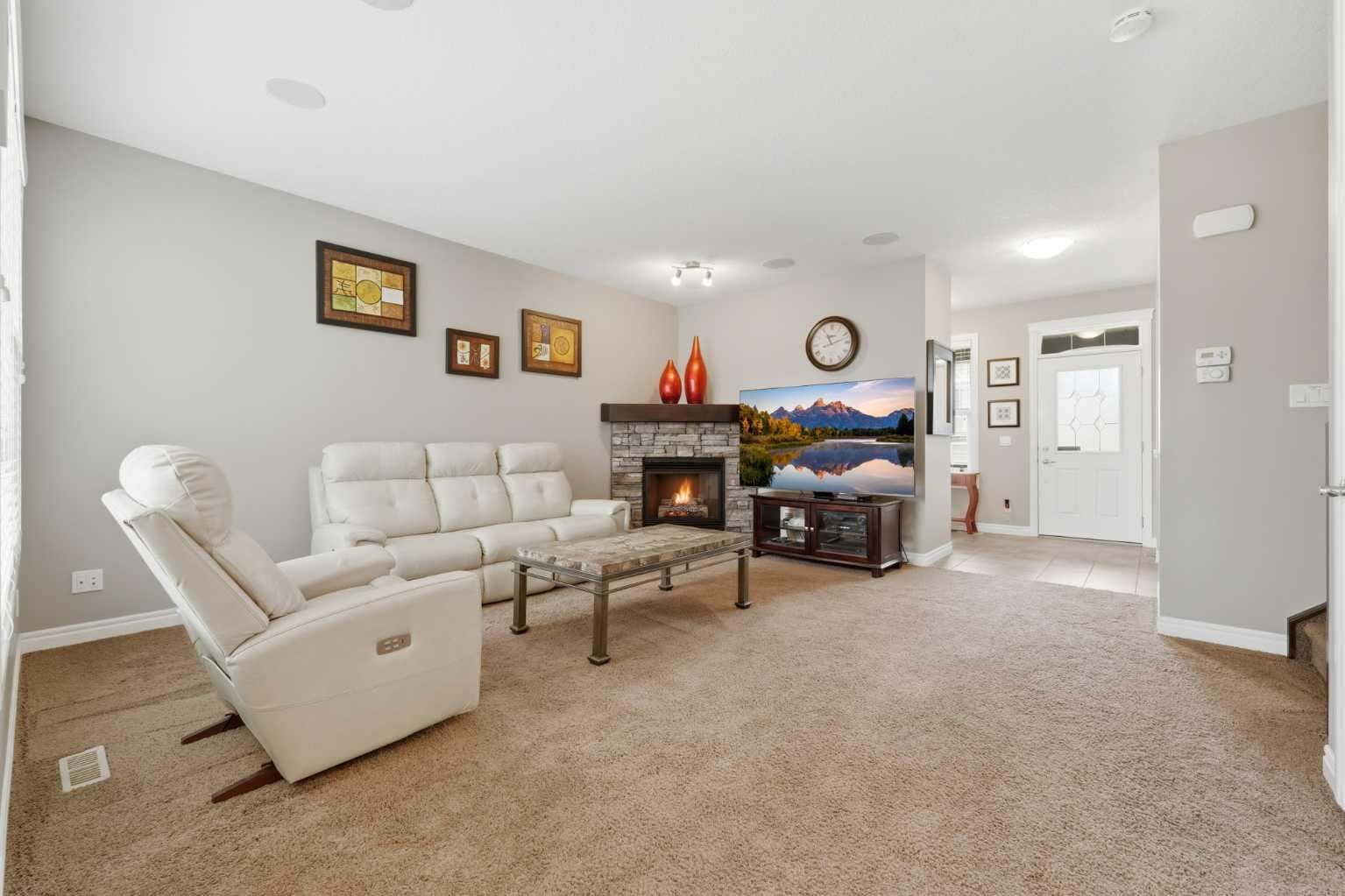 177 Cranarch Place SE