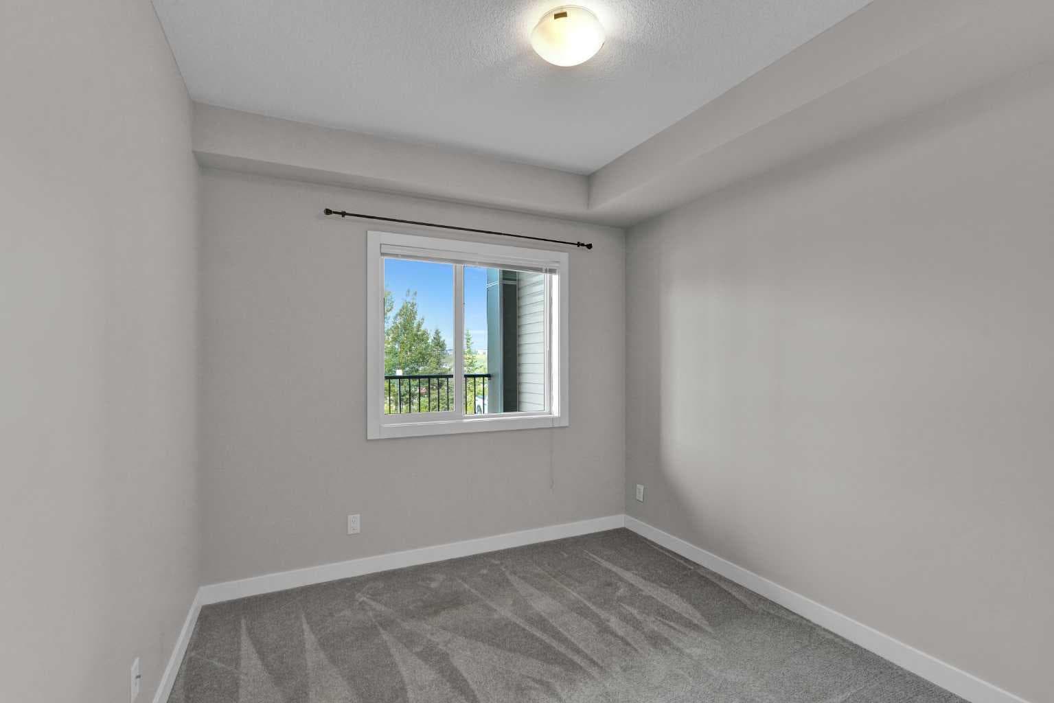 118, 16 Sage Hill Terrace NW