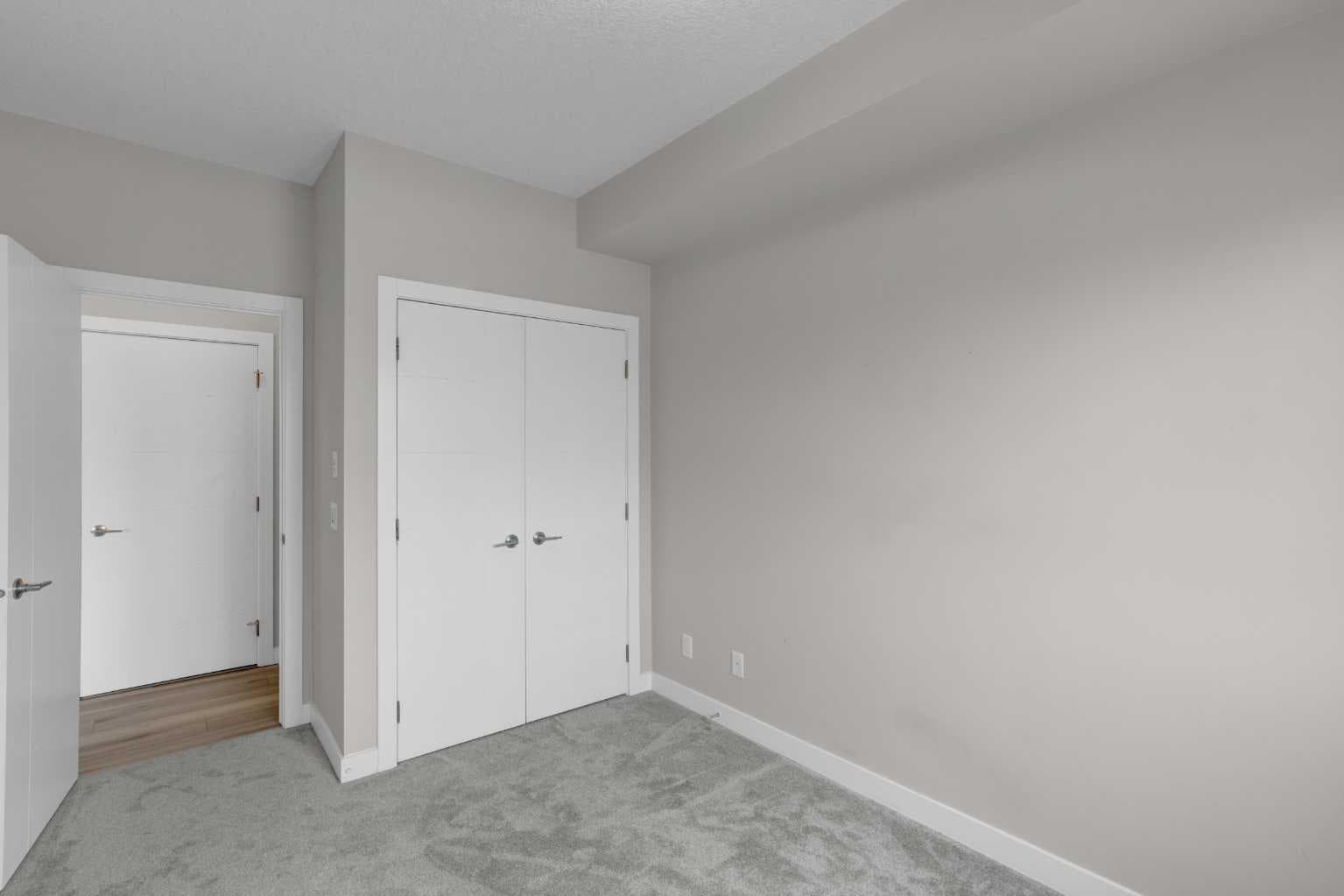 118, 16 Sage Hill Terrace NW