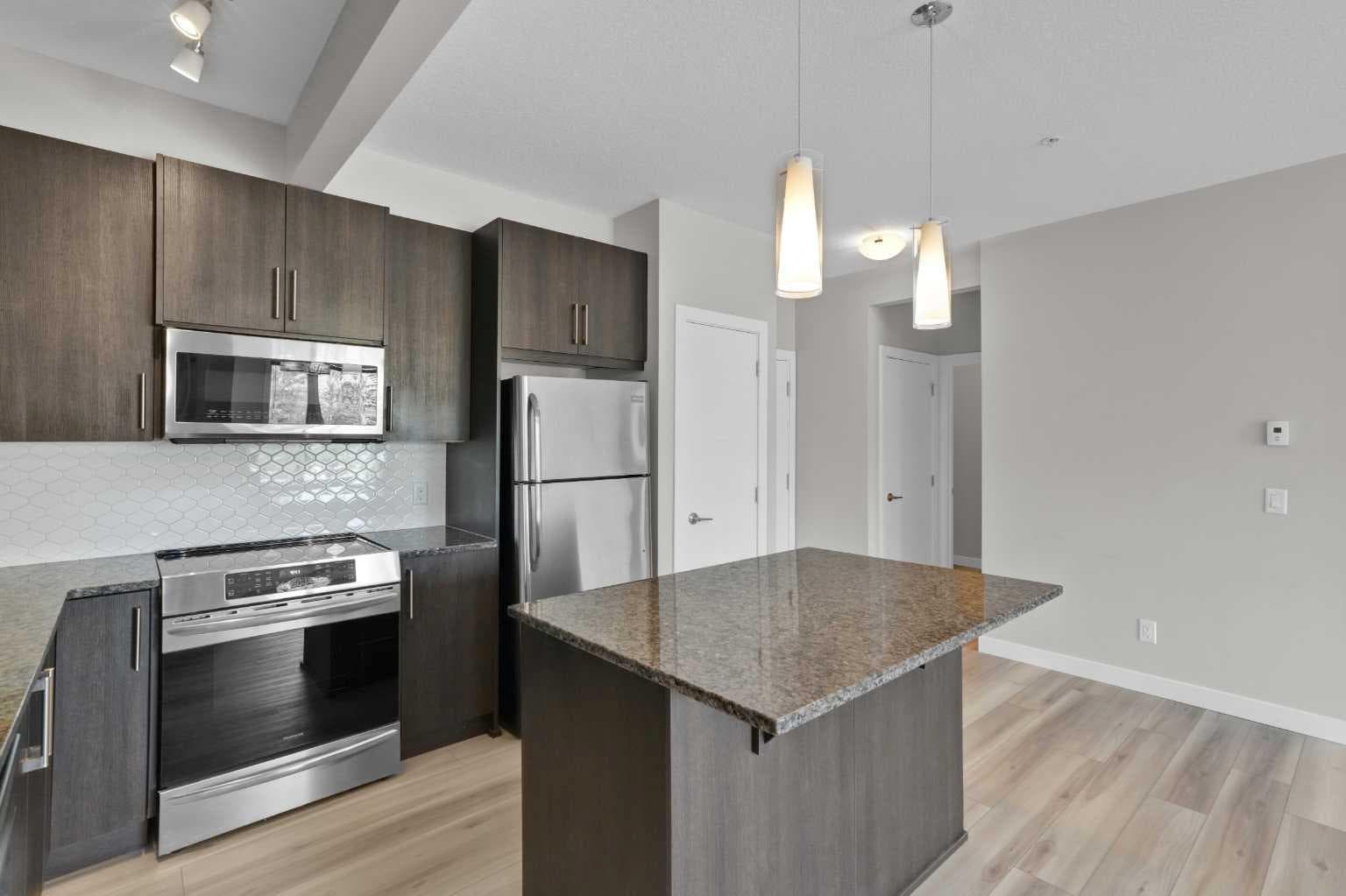118, 16 Sage Hill Terrace NW