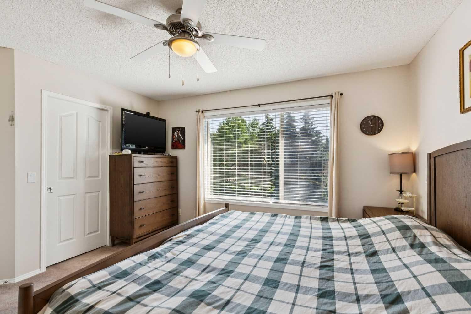 3766 Springbank Drive SW
