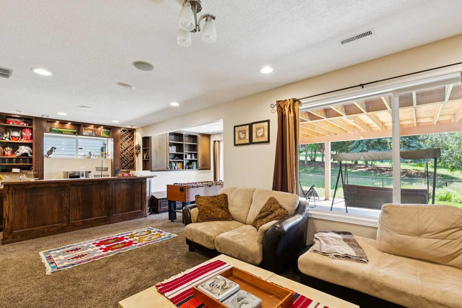 3766 Springbank Drive SW