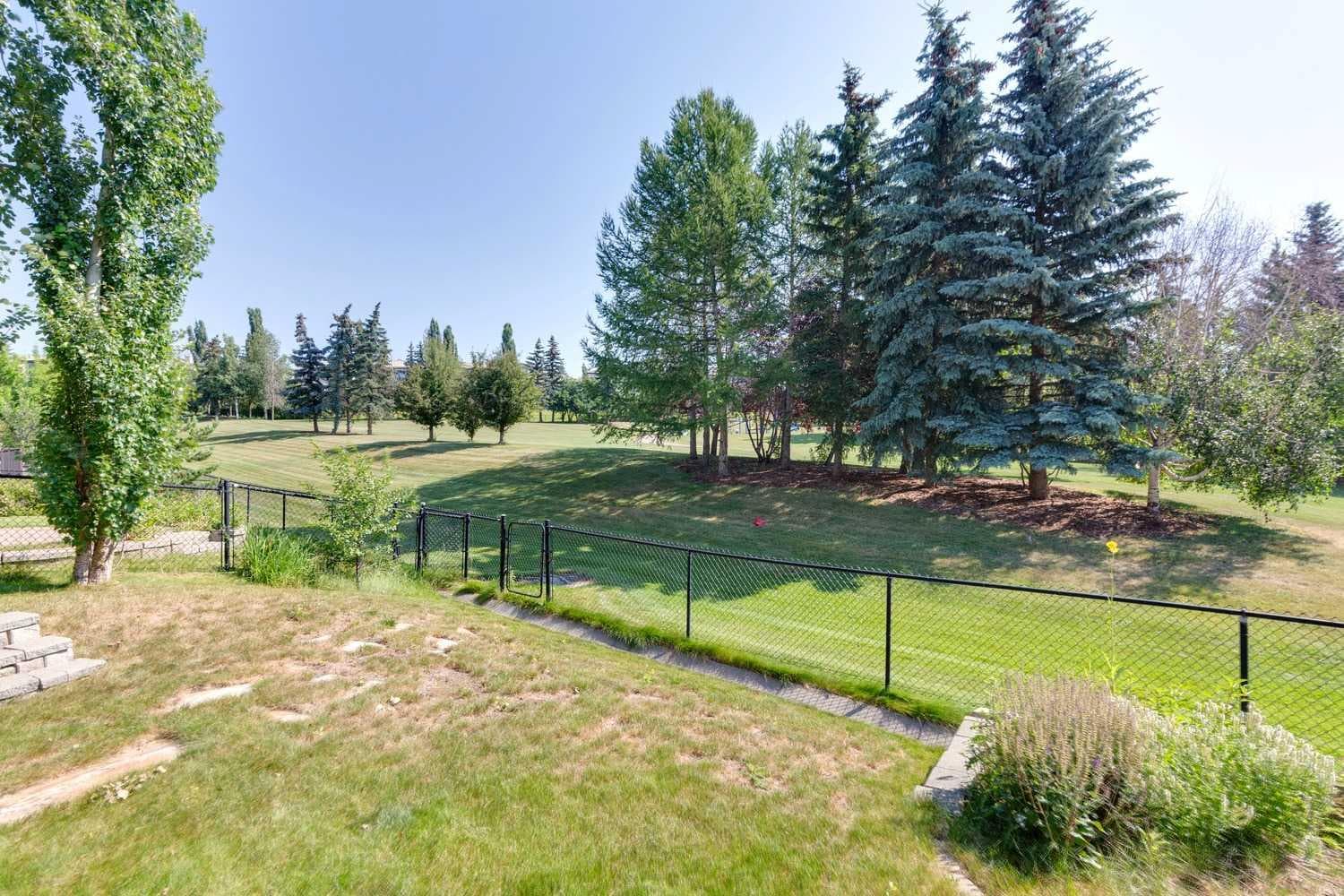 3766 Springbank Drive SW
