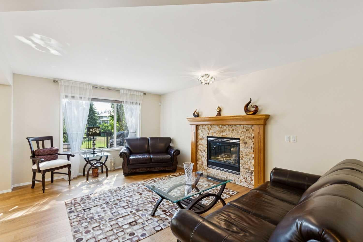 3766 Springbank Drive SW