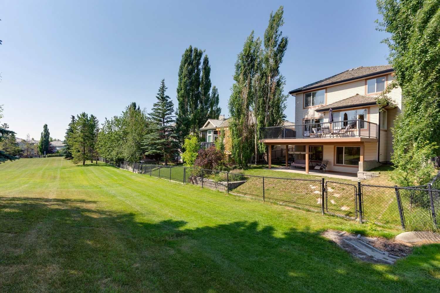 3766 Springbank Drive SW