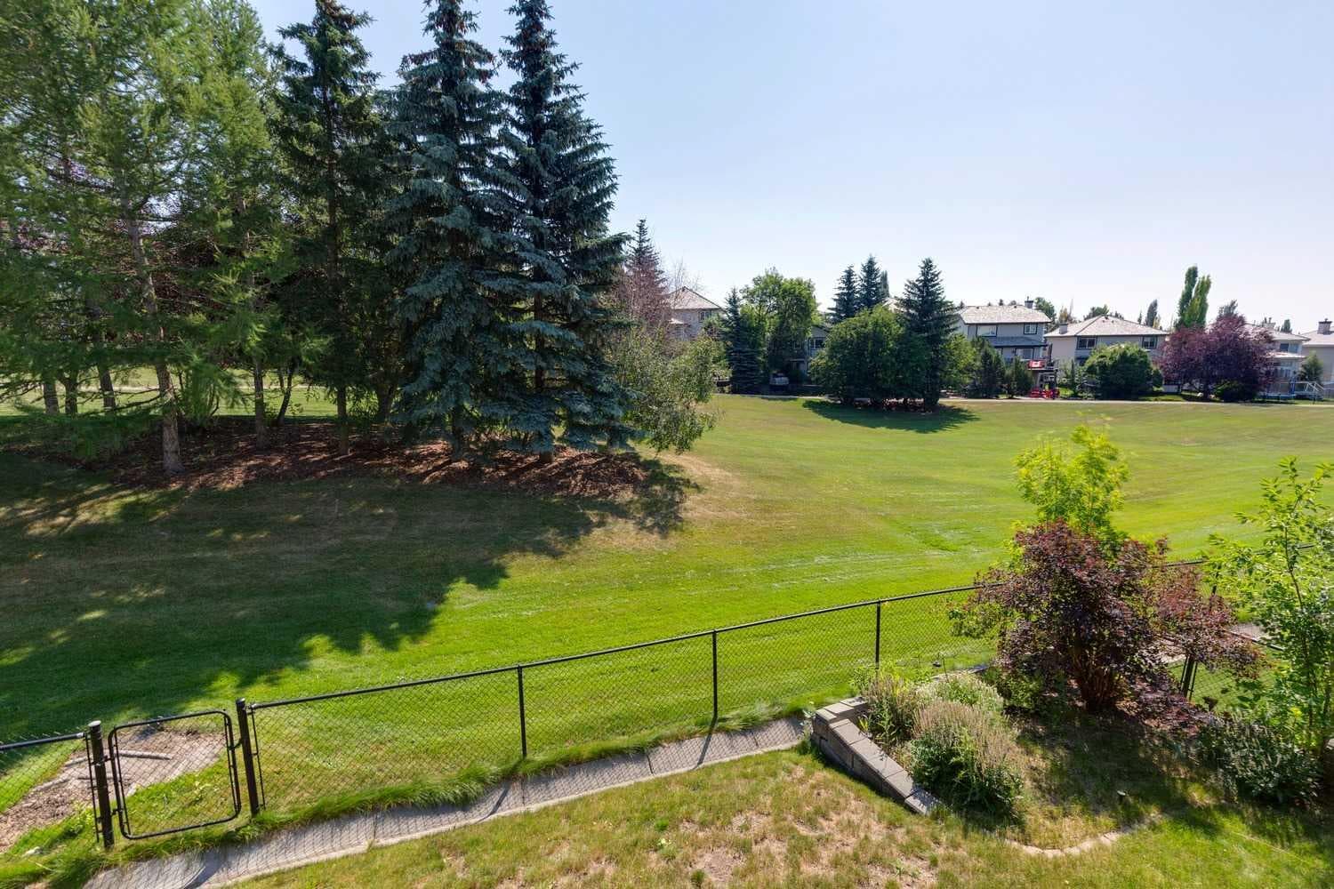 3766 Springbank Drive SW