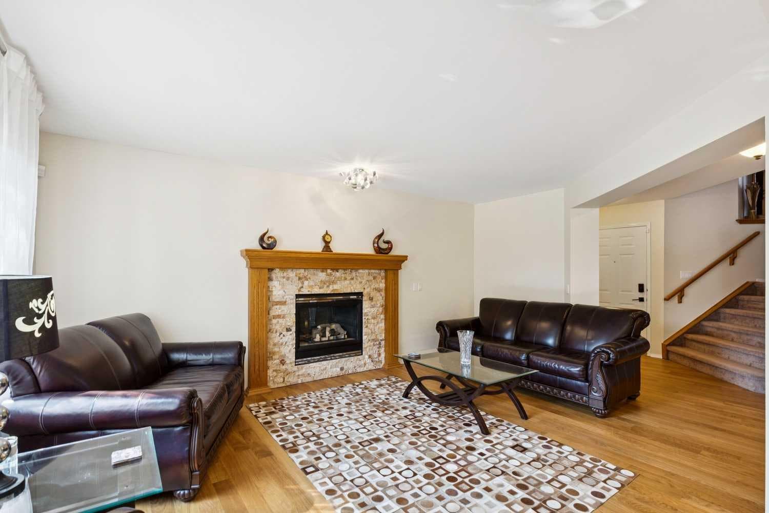 3766 Springbank Drive SW