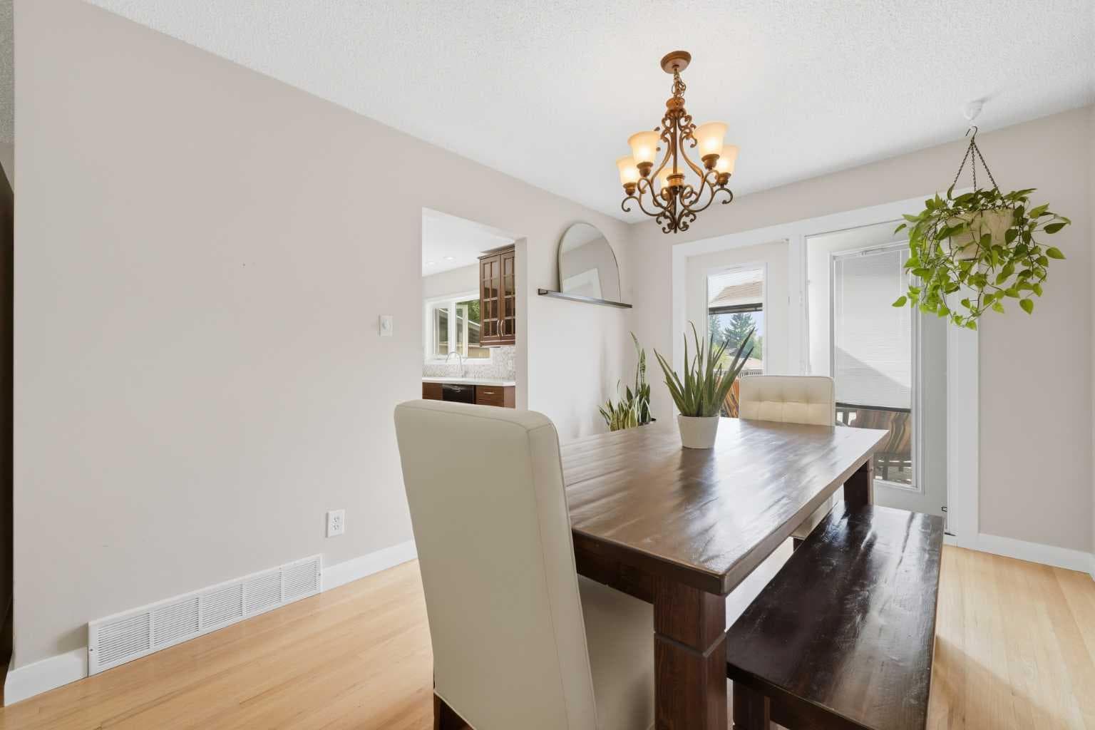 9 Foxwell Road SE