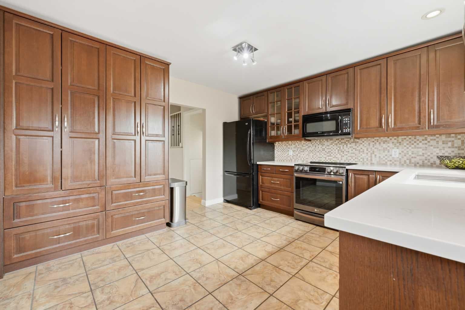 9 Foxwell Road SE