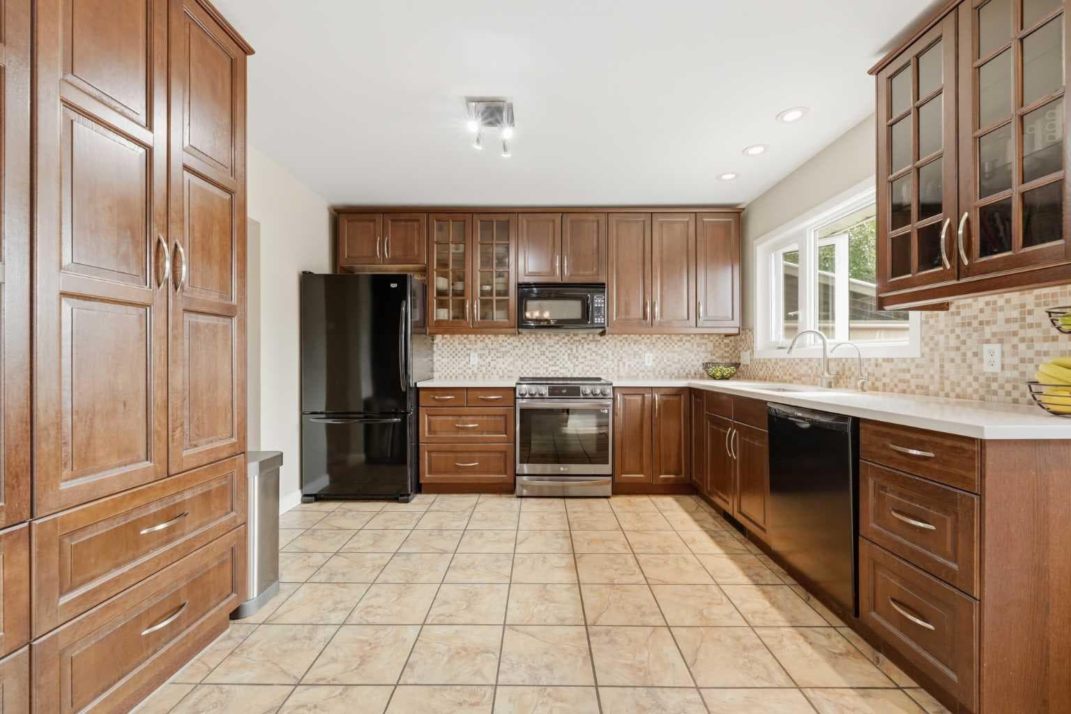 9 Foxwell Road SE
