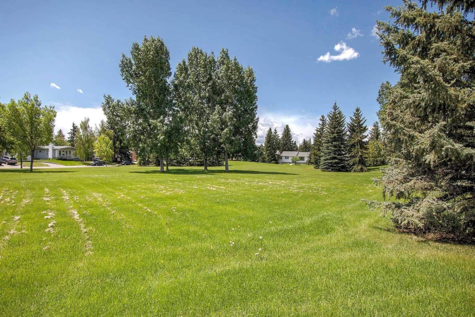12, 740 Bracewood Drive SW