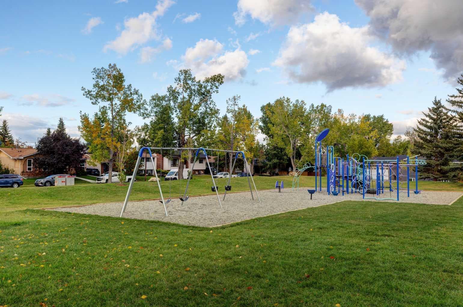 12, 740 Bracewood Drive SW