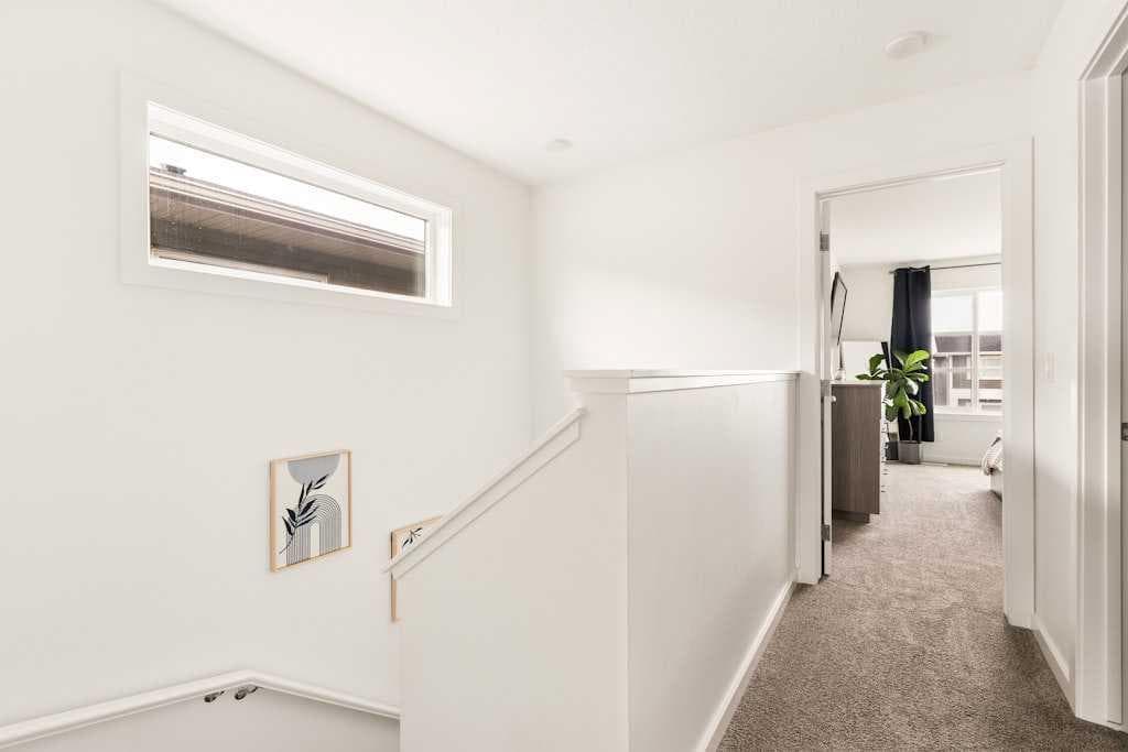 39 Howse Rise NE