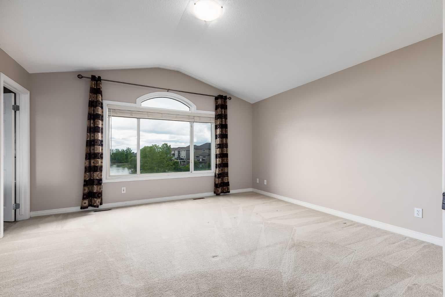 92 Everhollow Way SW