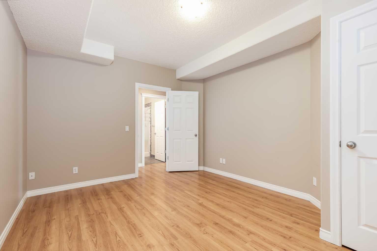 92 Everhollow Way SW