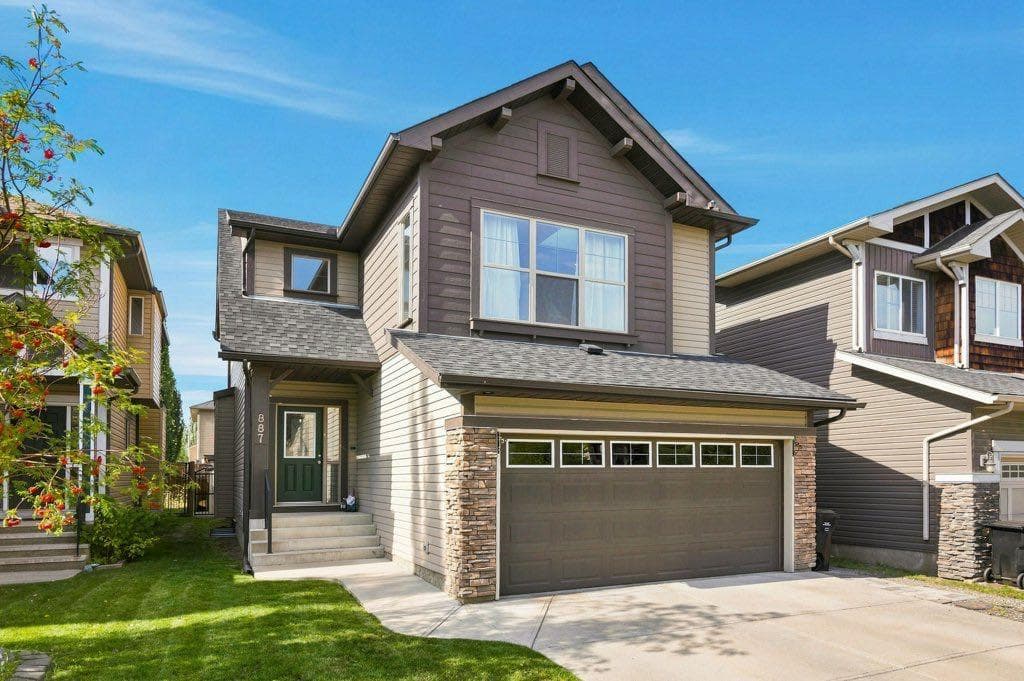887 Auburn Bay Boulevard SE