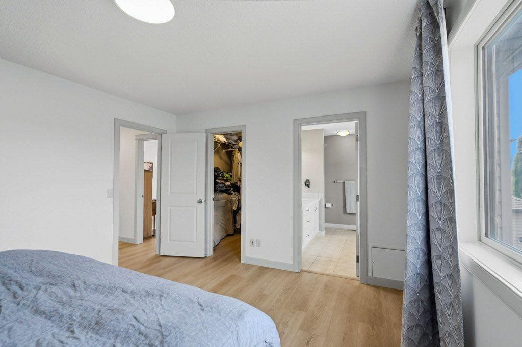 887 Auburn Bay Boulevard SE