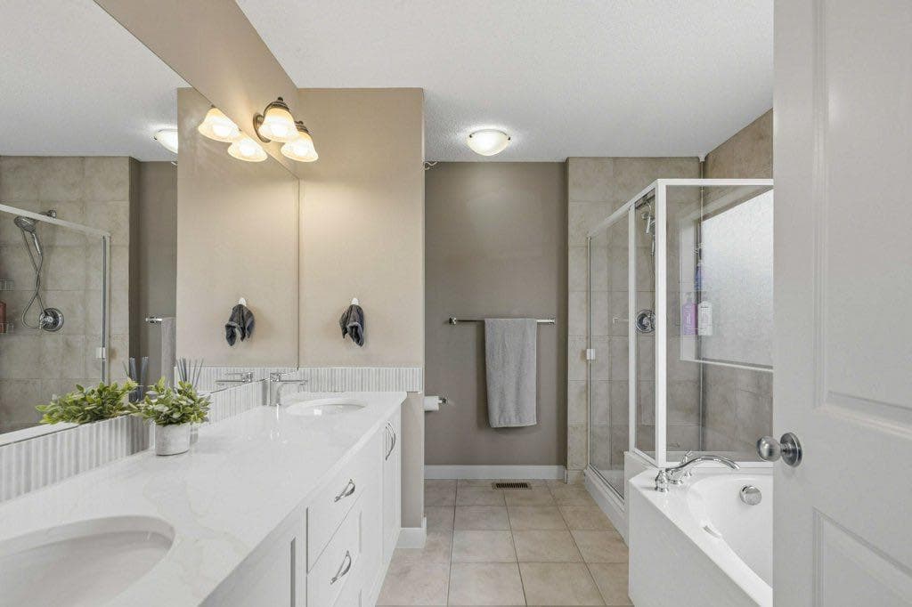 887 Auburn Bay Boulevard SE