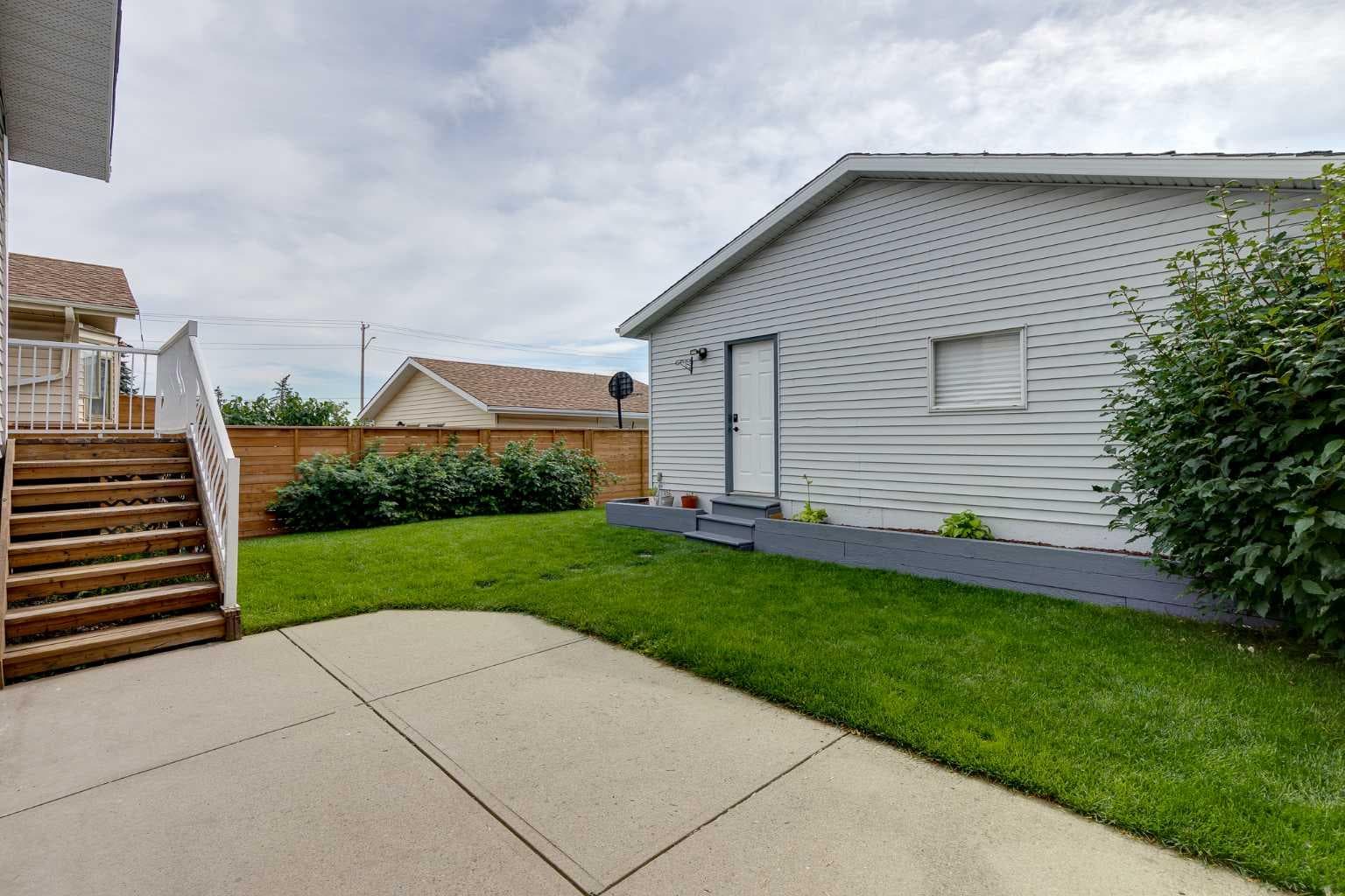 47 Macewan Meadow Link NW