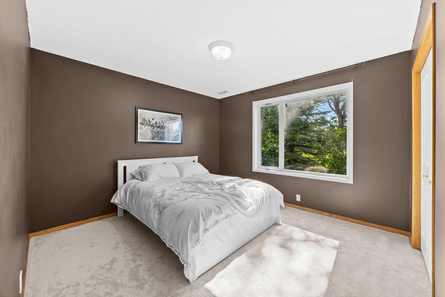 315 Rocky Ridge Bay NW