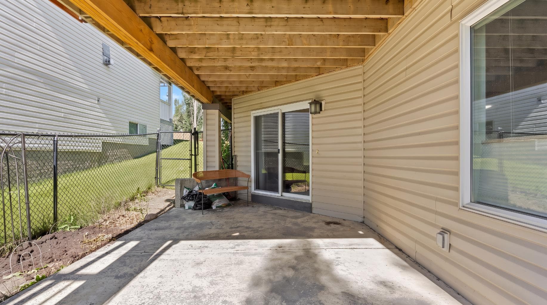 315 Rocky Ridge Bay NW