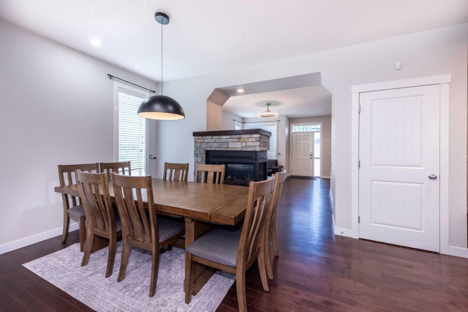 35 Aspen Stone Way SW