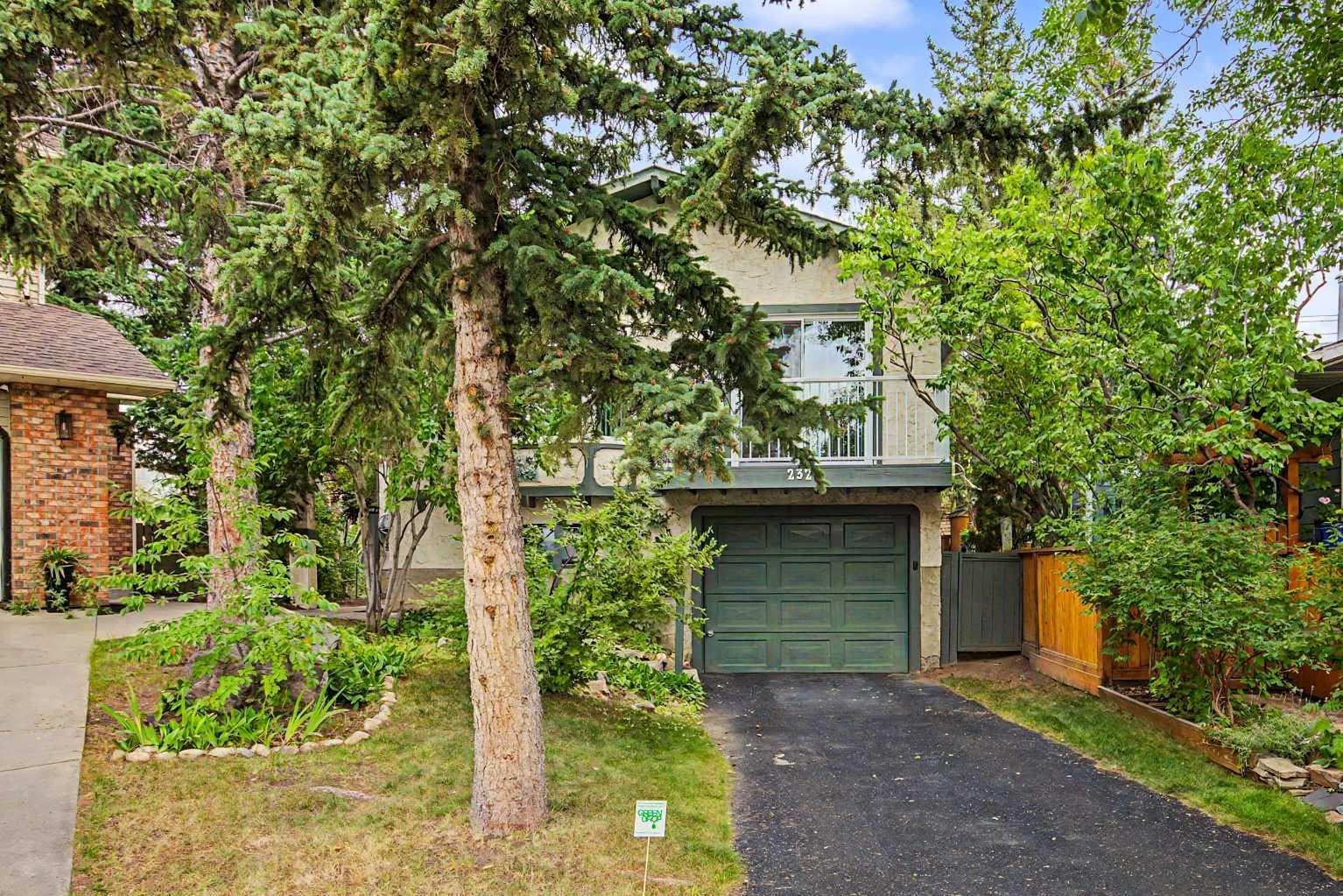 232 Sandstone Place NW