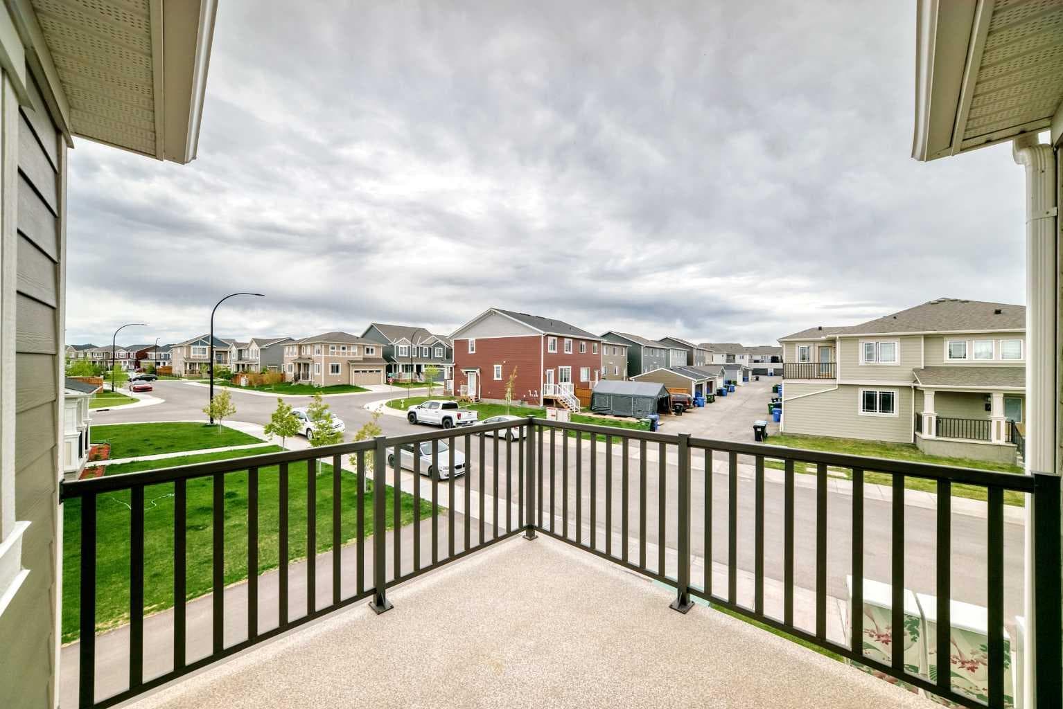 8 Yorkville Link SW