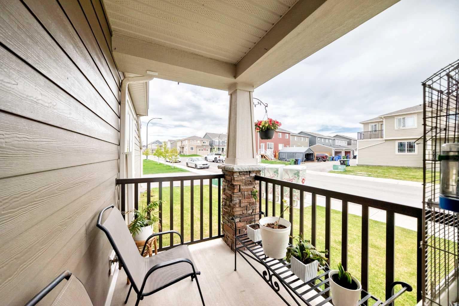 8 Yorkville Link SW