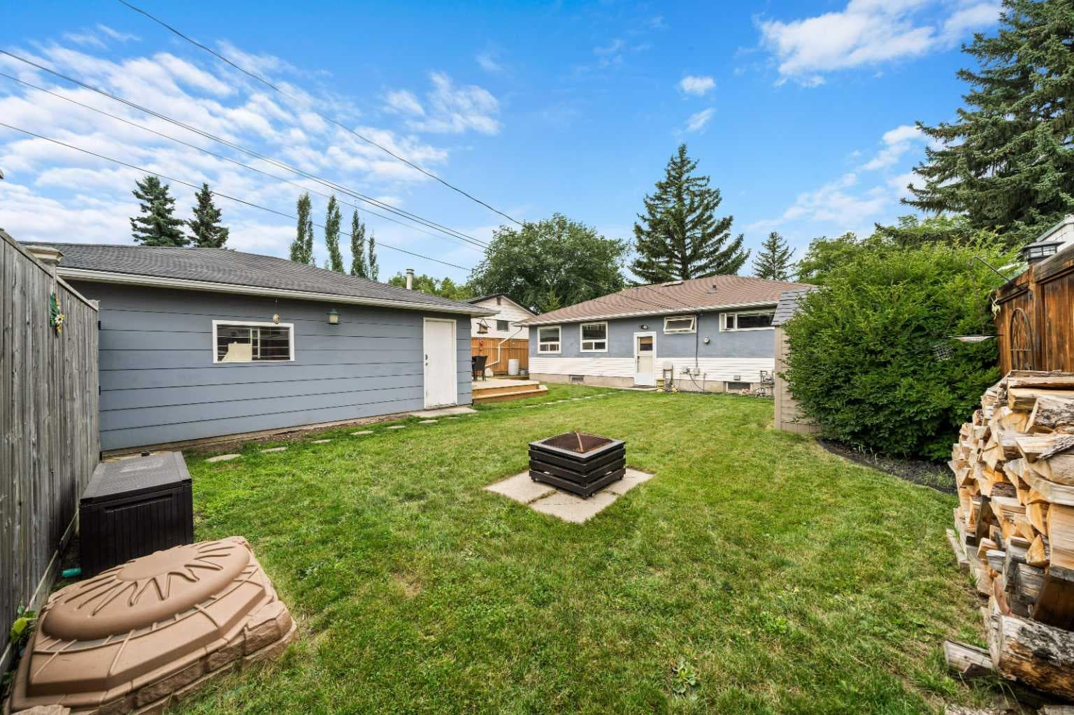 46 Westwood Drive SW