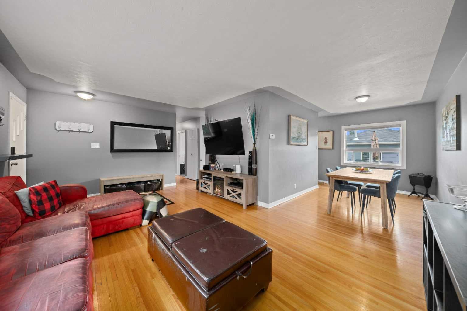46 Westwood Drive SW