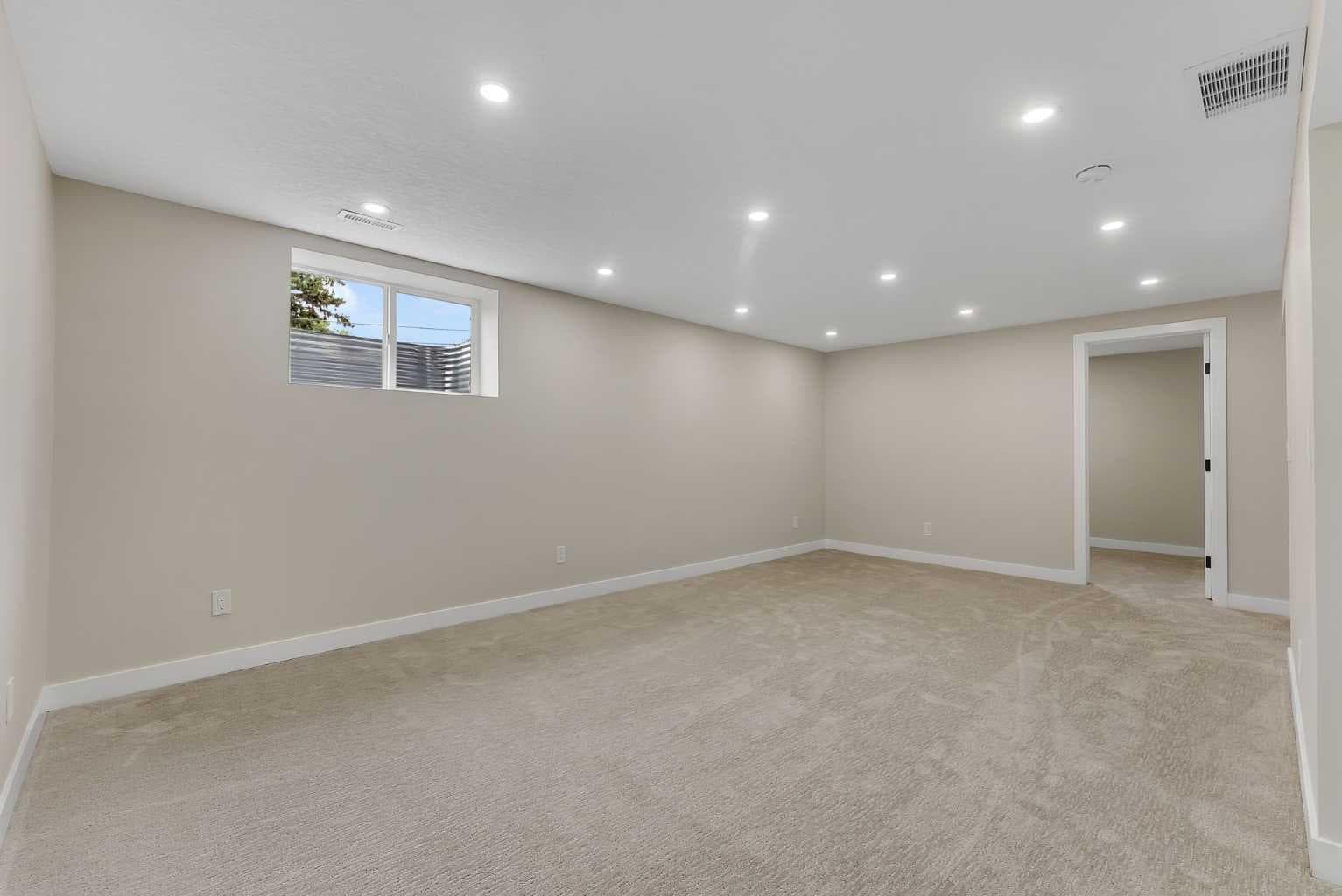 2524 Southwood Drive SE