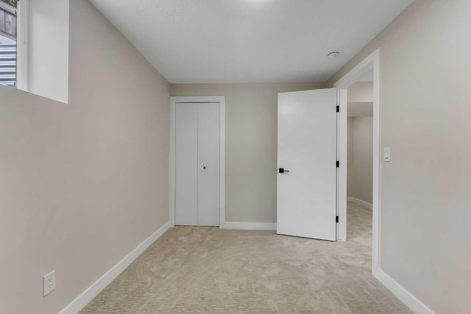 2524 Southwood Drive SE