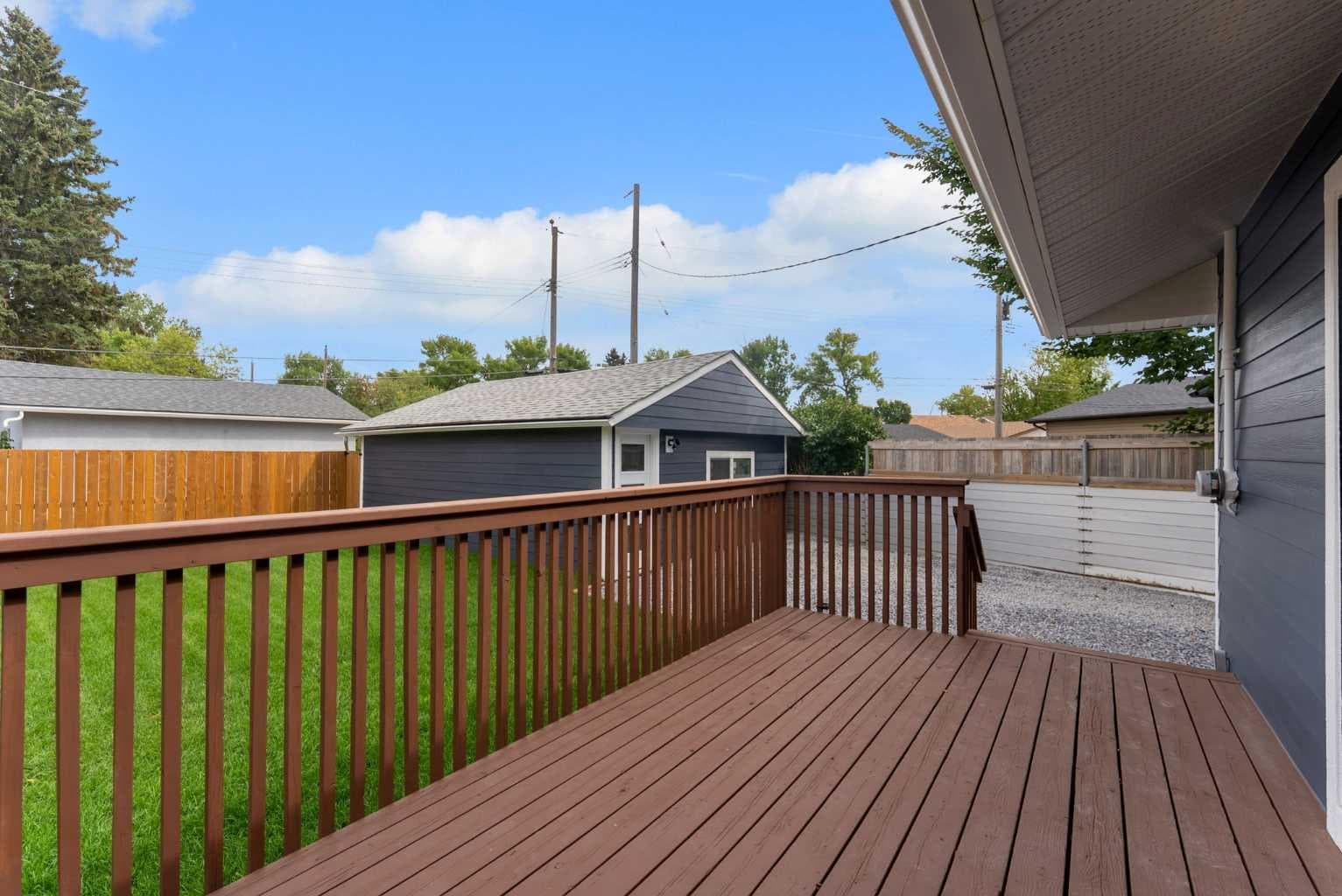 2524 Southwood Drive SE